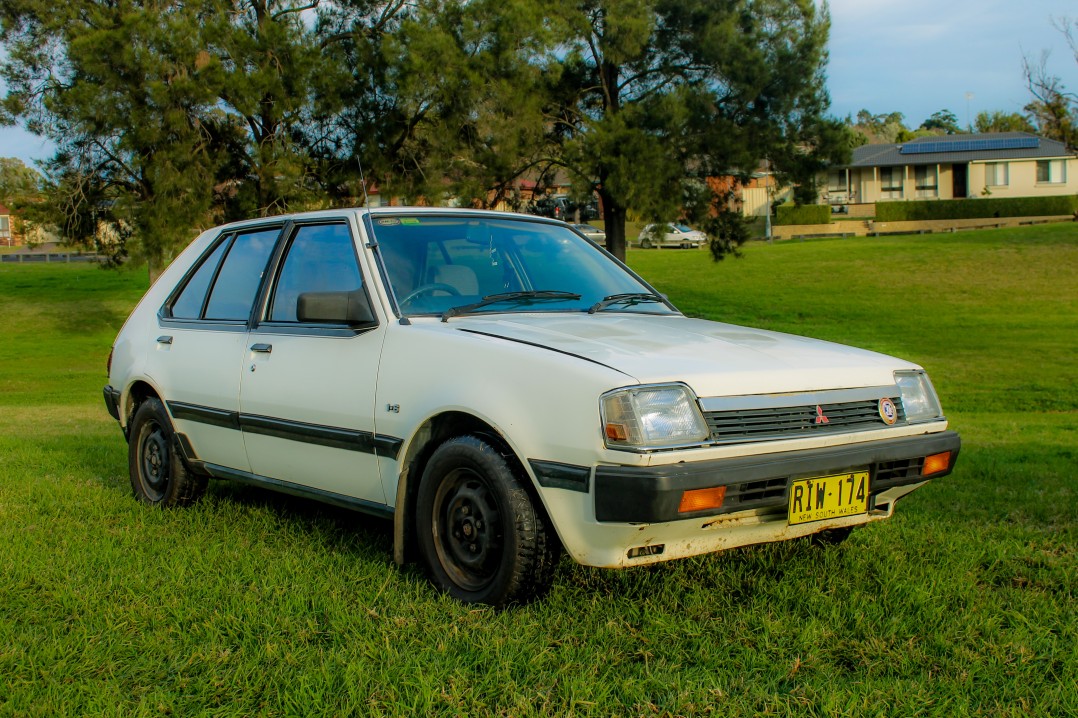 1988 Mitsubishi COLT