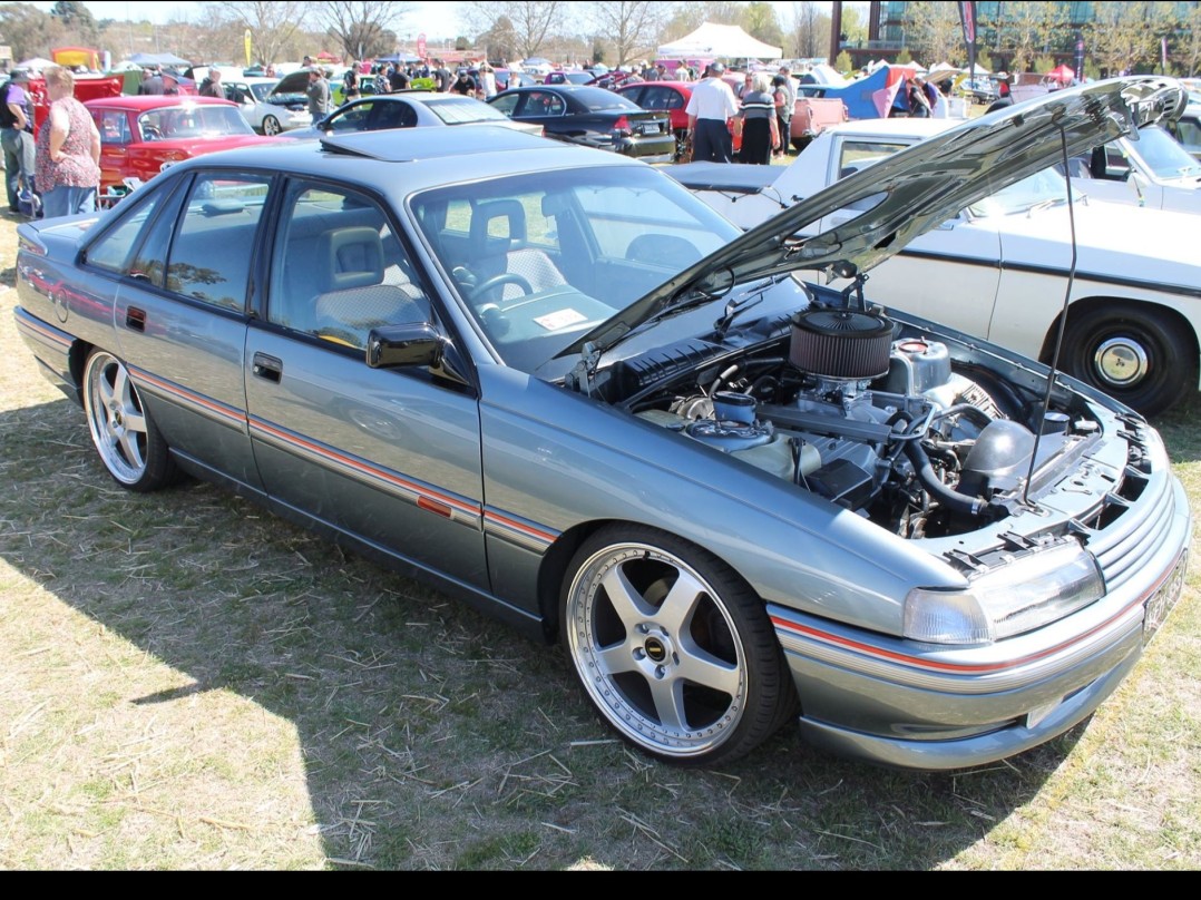 1991 Holden COMMODORE SS