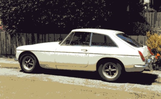1972 MG B GT