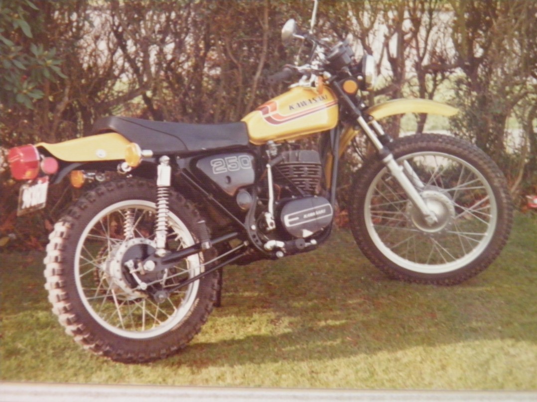 1973 Kawasaki 250 F 11
