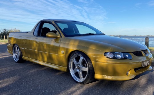 2002 Holden COMMODORE