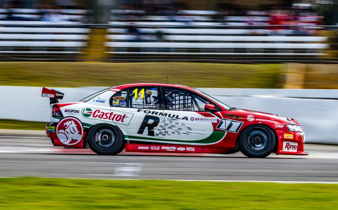 2004 Holden VY/VZ V8 Supercar PE043