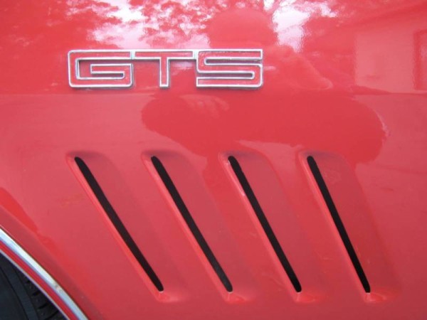 BTS Car & Horse Float Restorations Logo