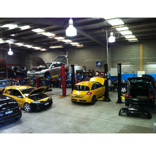 Auto Paris Service Centre Shannons Club